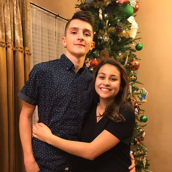 Meet your Posher, Christina - Picture 1 of 1